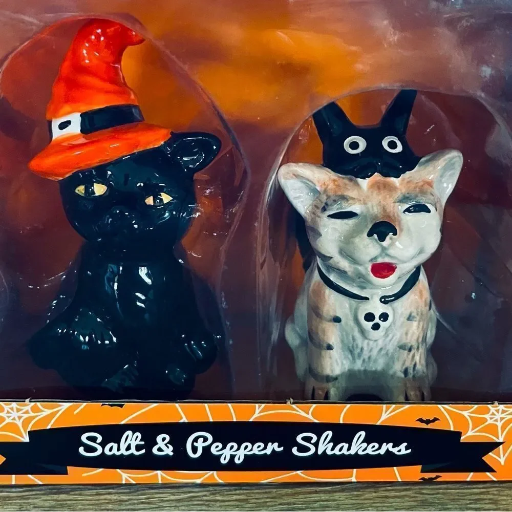 Halloween Cat Salt & Pepper Shakers